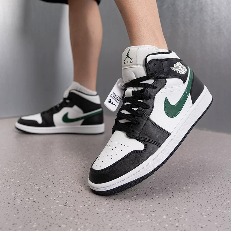 Мужские баскетбольные кроссовк – обзор и цена Men Shoes Jordan