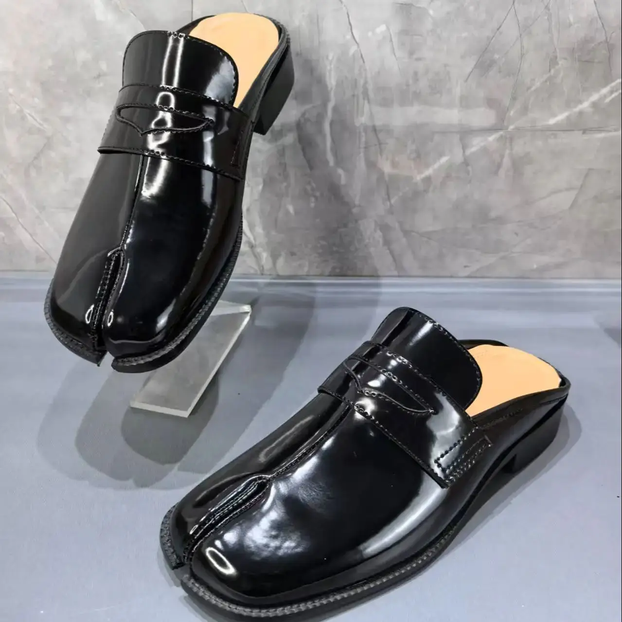 Мужские тапочки таби с раздель – обзор и цена Men'S Shoes Slip On